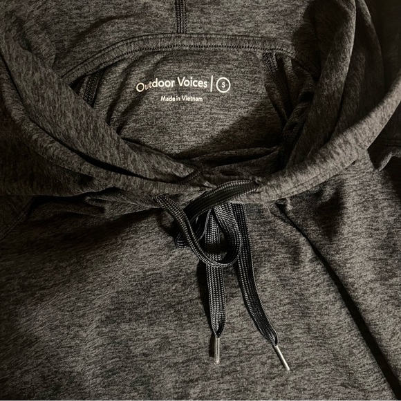 Outdoor Voices Cloudknit Hoodie Sweatshirt Charcoal Gray Small Loungewear - Picture 5 of 8